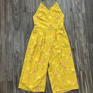 A New Day Marigold Yellow Floral Wide Leg Cropped Jumpsuit Size Small Cross Back